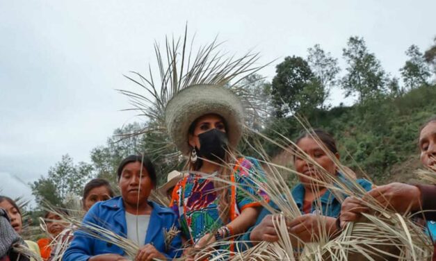 Vínculos Culturales en las Montañas La Comunidad Mexicana